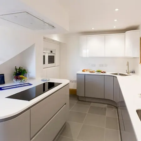 Howtown Sleeps 8 Wifi * Watermillock